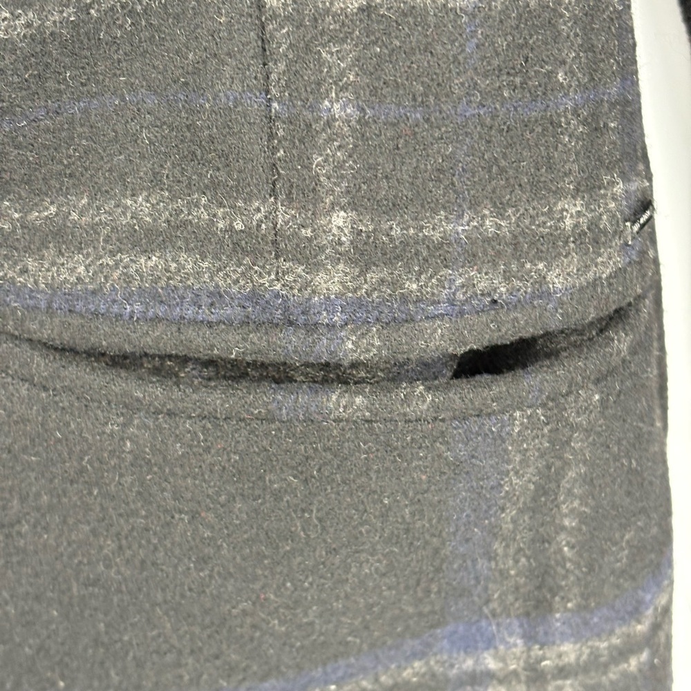 🧲 IKKS Black blue and Gray Plaid wool blend coat w zip out black puffer hoodie - Picture 7 of 12